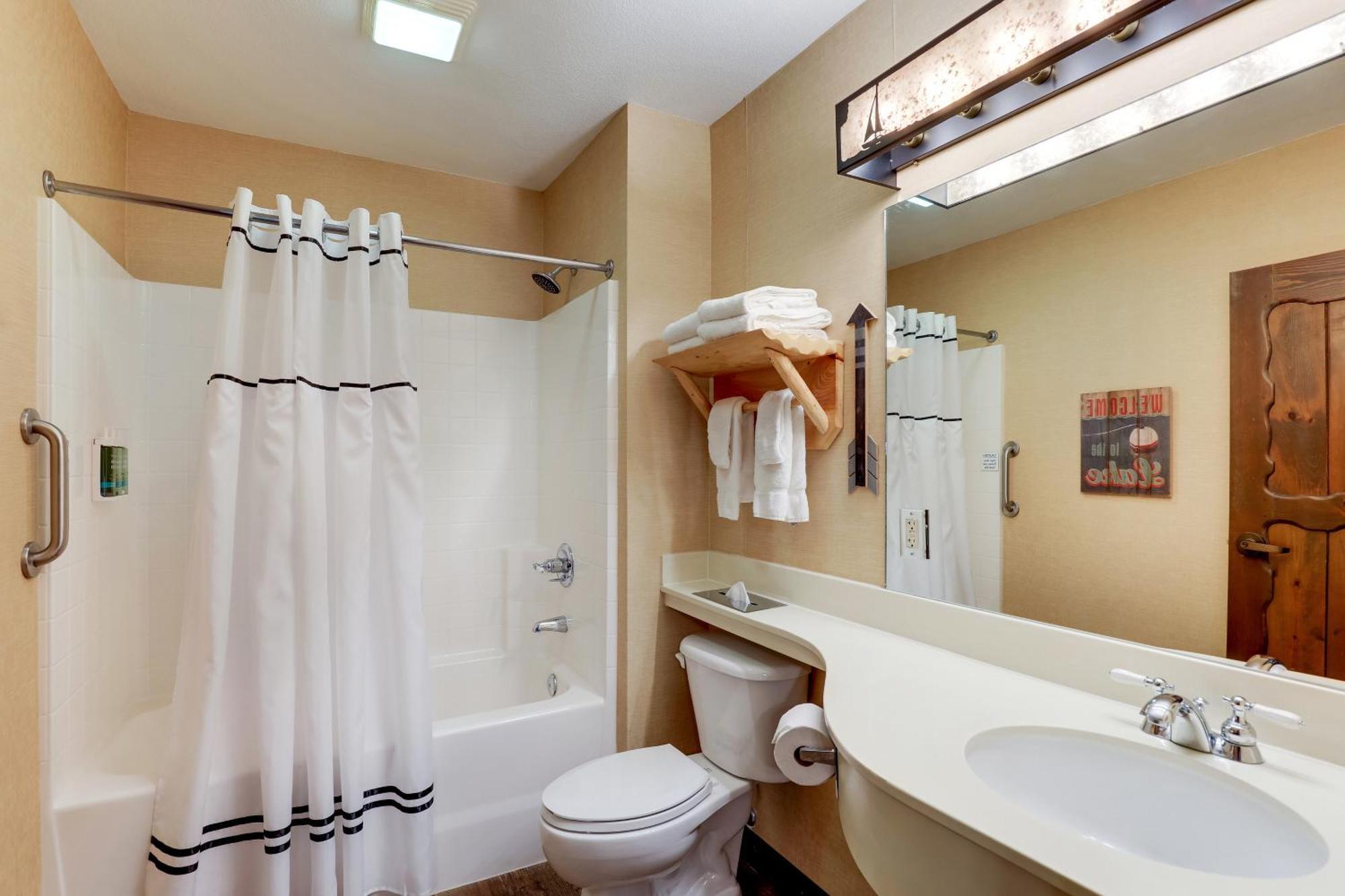 Stoney Creek Hotel