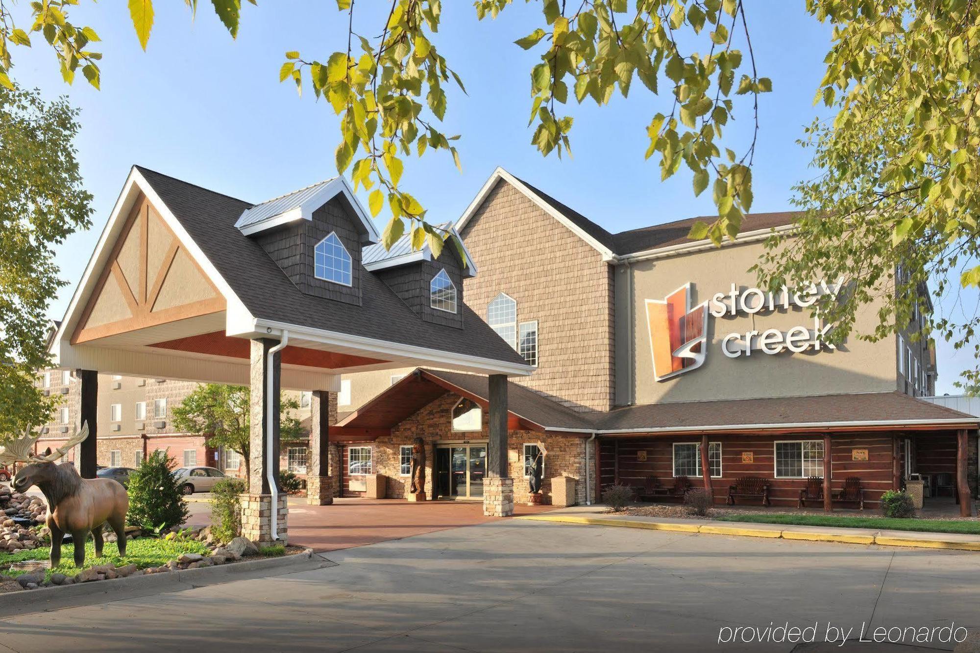 Stoney Creek 2* Columbia