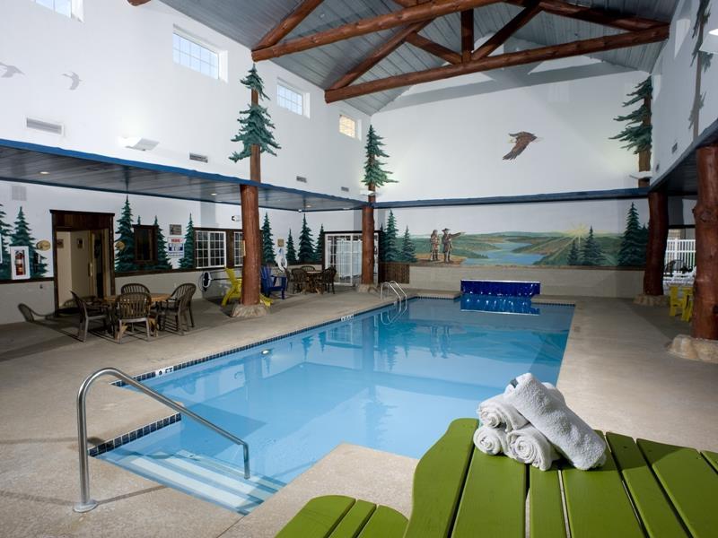 Stoney Creek Hotel 2*